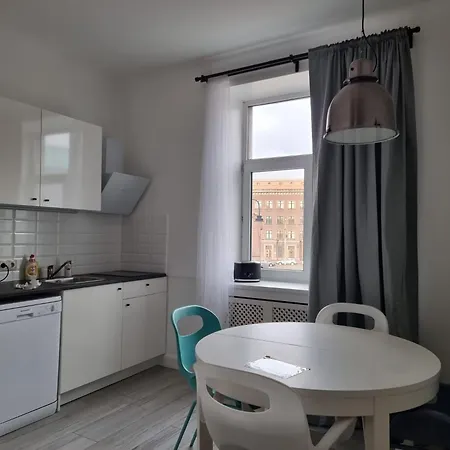 River View 2 Bedroom With Parking * Рига