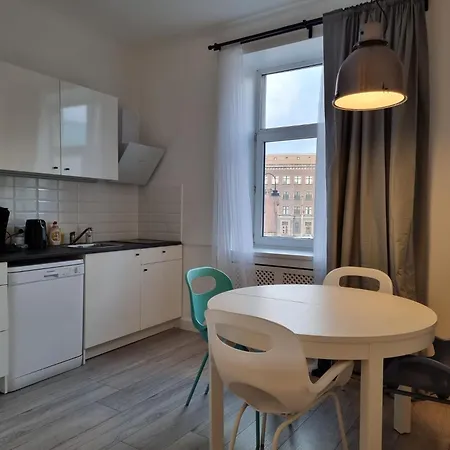 River View 2 Bedroom With Parking