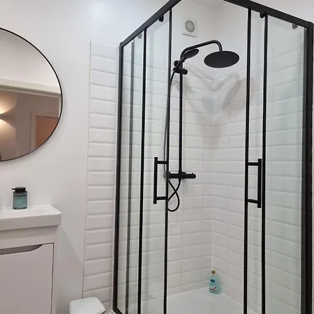 Apartamento River View 2 Bedroom With Parking