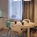 River View 2 Bedroom With Parking Apartmán