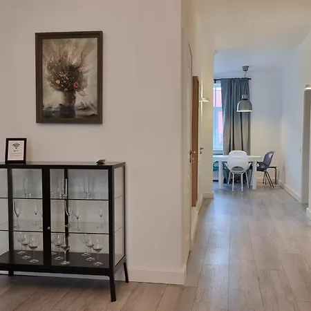 River View 2 Bedroom With Parking Apartment